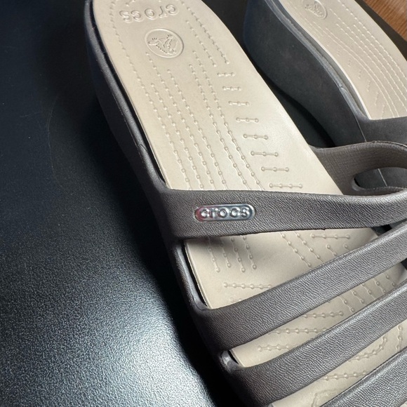 Crocs Rhonda Wedge Sandals Taupe Brown Women US 9 - Picture 3 of 13